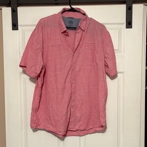 Izod Men's Pink Casual Button Down Shirt